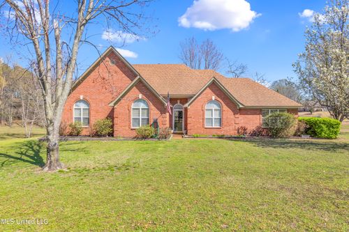 9082 Fox Cv, Olive Branch, MS, 38654-5718 | Card Image