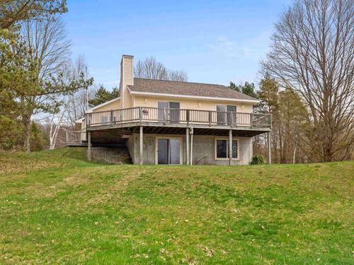 8377 Orchard Hill Rd, Beulah, MI, 49617-9702 | Card Image