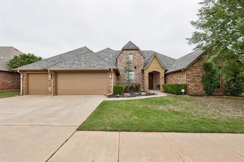 1813 Nw 193rd Cir, Edmond, OK, 73012-3557 | Card Image