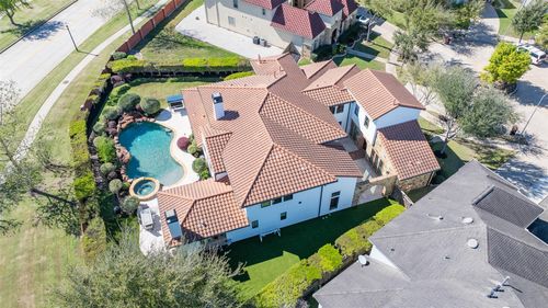 6307 Kennedy Hills Ct, Sugar Land, TX, 77479-4658 | Card Image