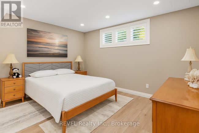 4 Tulip Tree Road, House other with 3 bedrooms, 3 bathrooms and 6 parking in Niagara-on-the-Lake (St. Davids) ON | Image 32