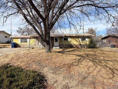 117 Pine St, Log Lane Village, CO, 80705-4847 | Card Image