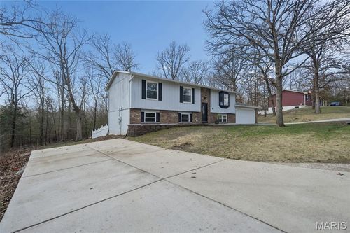 8 Dogwood Ln, Hillsboro, MO, 63050-3253 | Card Image