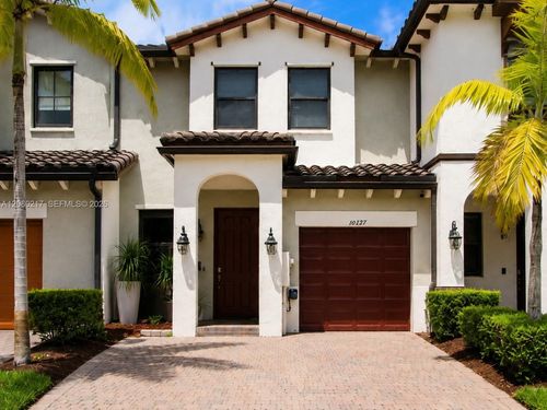 10327 Nw 89th Ter, Doral, FL, 33178-3286 | Card Image