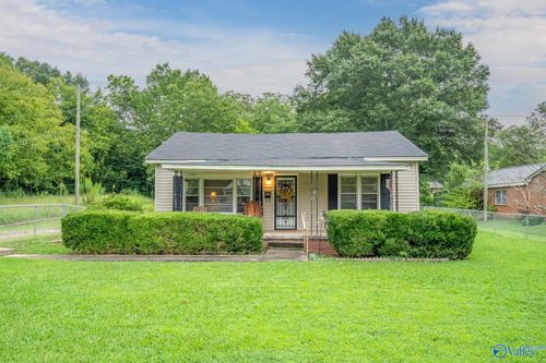 504 N Center Ave, Piedmont, AL, 36272-1504 | Card Image