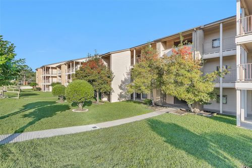 306d-306D Lakeview Ter, Montgomery, TX, 77356-5813 | Card Image