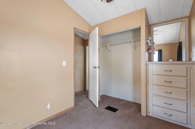 9580 Gray Fox Dr, House other with 2 bedrooms, 1 bathrooms and null parking in WEEKI WACHEE FL | Image 17