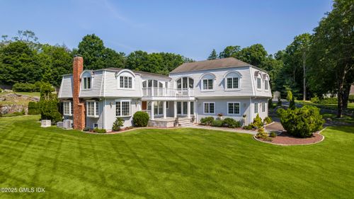 22 Stepping Stone Ln, Greenwich, CT, 06830-4031 | Card Image