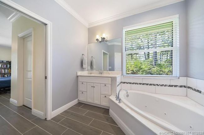 5608 44 Th Ave, House other with 4 bedrooms, 2 bathrooms and 2 parking in Stuart FL | Image 15