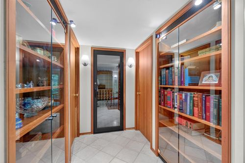 16 Gorge Ln, Pound Ridge, NY, 10576-2304 | Card Image