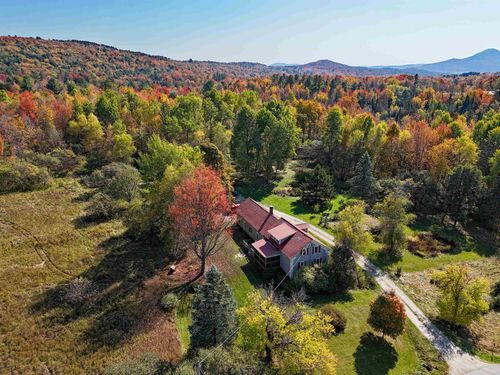2866 Center Rd, Hyde Park, VT, 05655-9565 | Card Image