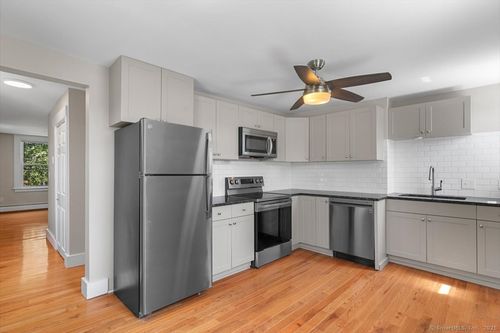 4-502 Chapel St, New Haven, CT, 06511-6901 | Card Image