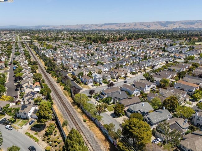 34294 Dunhill Dr, House other with 3 bedrooms, 3 bathrooms and 2 parking in Fremont CA | Image 52