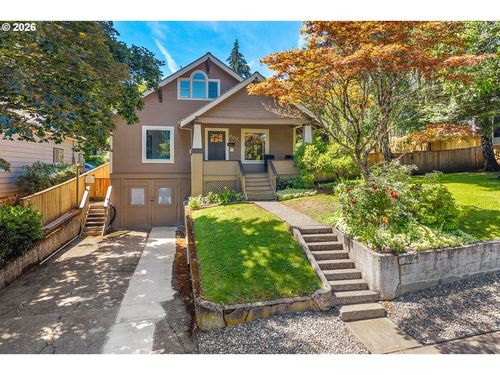 1-and-2-607 Cascade Ave, HoodRiver, OR, 97031 | Card Image