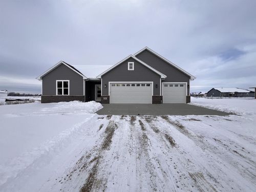 5304 Fenceline Lane, OMRO, WI, 54963 | Card Image