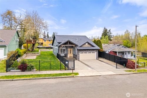 1409 S 87th Street, Tacoma, WA, 98444 | Card Image