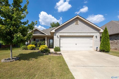 181 Heritage Brook Dr Nw, Madison, AL, 35757-5903 | Card Image