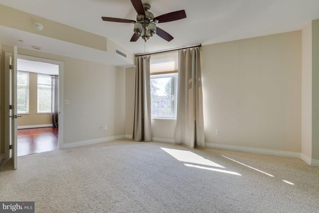 APT-217 - 8220 Crestwood Heights Dr, Condo with 2 bedrooms, 2 bathrooms and null parking in MCLEAN VA | Image 22
