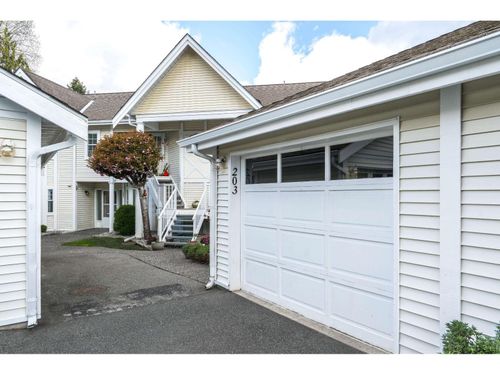 203-9109 154 Street, Surrey, BC, V3R9G8 | Card Image