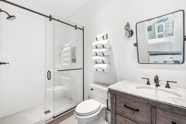 225 Old Farm Rd, House other with 5 bedrooms, 6 bathrooms and 3 parking in Northfield IL | Image 21