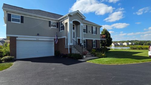 0-540 Legend Ln, McHenry, IL, 60050-8010 | Card Image
