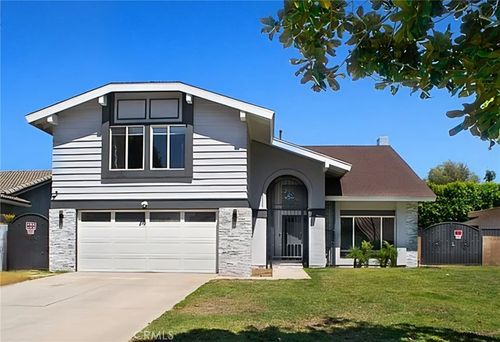 9910 Hanna Ave, Chatsworth, CA, 91311 | Card Image