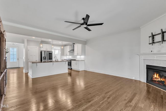 Family Room | Image 16
