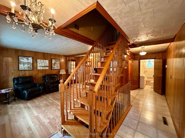 5601 County Rd 9, House other with 3 bedrooms, 1 bathrooms and 6 parking in New Lowell ON | Image 15