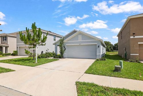36719 Spanish Rose Dr, Dade City, FL, 33525-4552 | Card Image