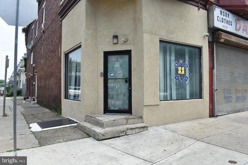 front-6031 Market Street, PHILADELPHIA, PA, 19139 | Card Image