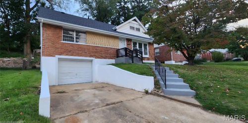 7114 Groveland Dr, Saint Louis, MO, 63121-2719 | Card Image