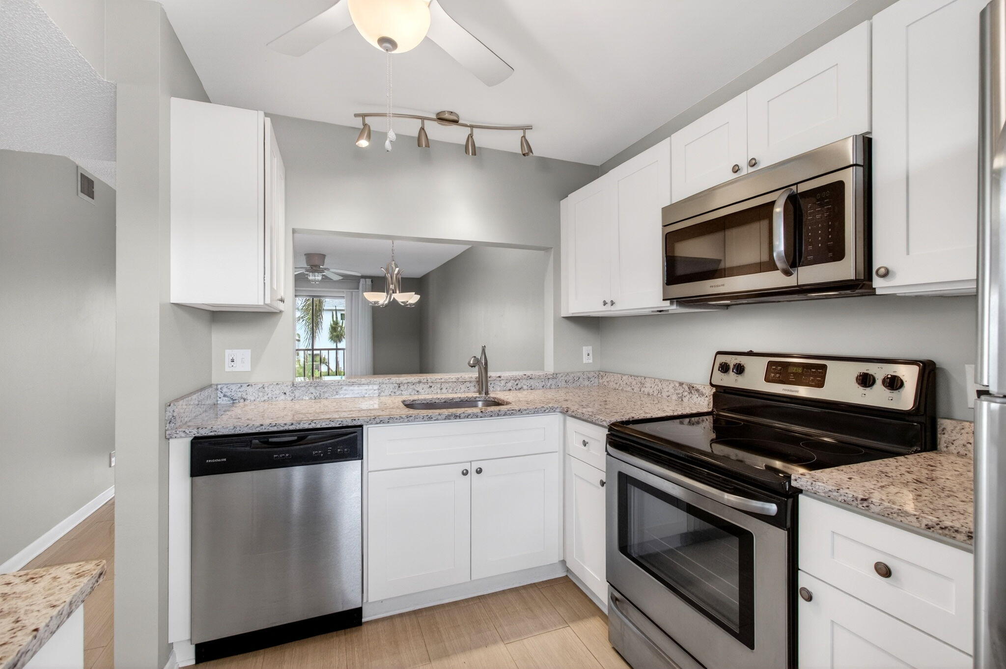 Residential in Lake Worth 4
