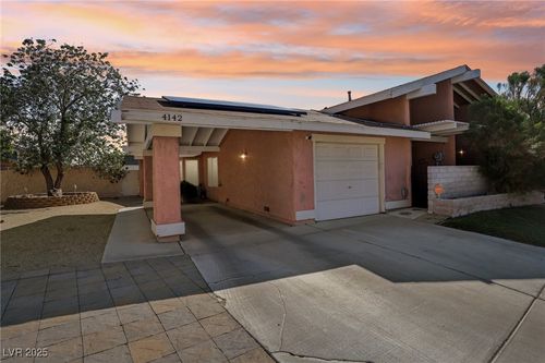 4142 Larkwood Ave, Las Vegas, NV, 89103-3155 | Card Image