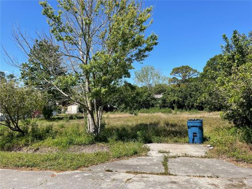 156 Mae St, OAK HILL, FL, 32759-9767 | Card Image