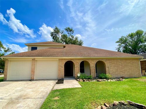 19038 Yaupon Trail, Humble, TX, 77346 | Card Image