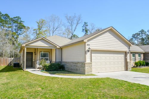 805 Willow Ave, Cleveland, TX, 77327-5567 | Card Image