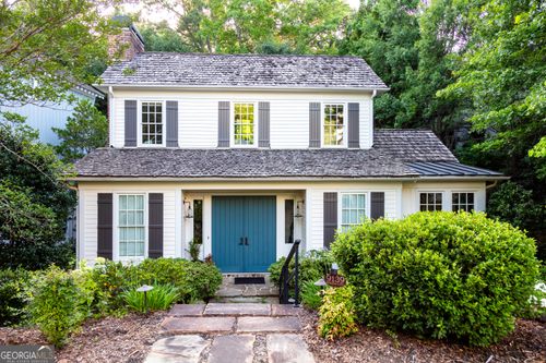 9139 Selborne Ln, Chattahoochee Hills, GA, 30268-2269 | Card Image