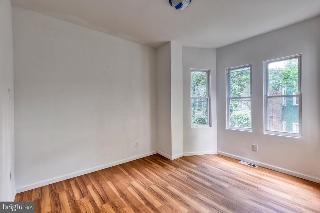 Residential in PHILADELPHIA 5