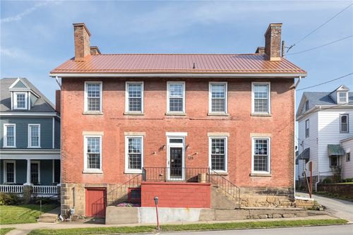 139 Main St, Claysville, PA, 15323-2396 | Card Image