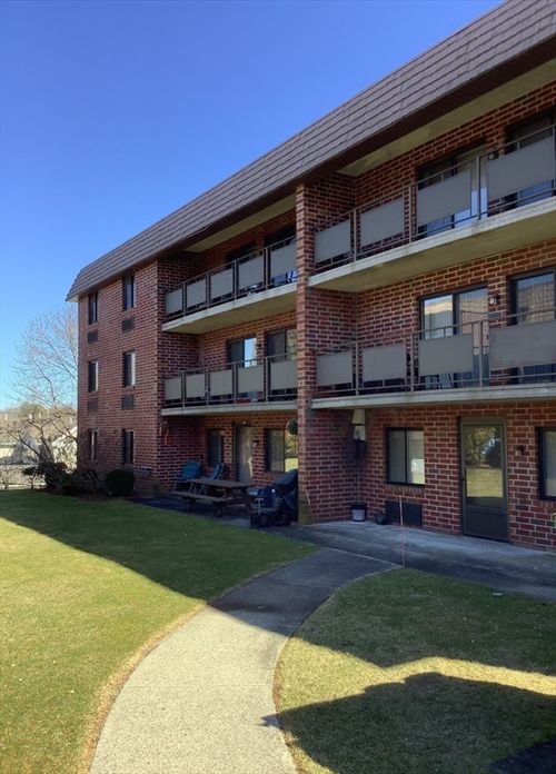 512-50 Cambridge Road, Woburn, MA, 01801 | Card Image