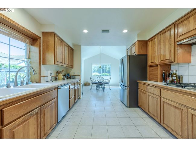 1705 River Pointe Loop, House other with 4 bedrooms, 2 bathrooms and 2 parking in Eugene OR | Image 10