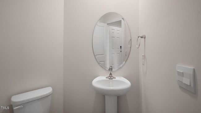 Powder Room | Image 13