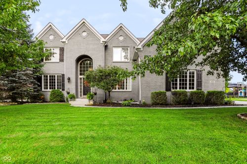 9928 Wading Crane Ave, Mccordsville, IN, 46055-9354 | Card Image