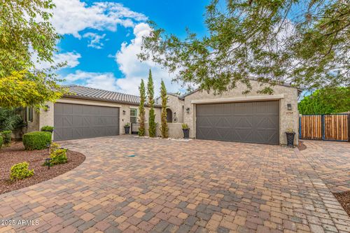 14768 W Escondido Dr N, Litchfield Park, AZ, 85340-2729 | Card Image