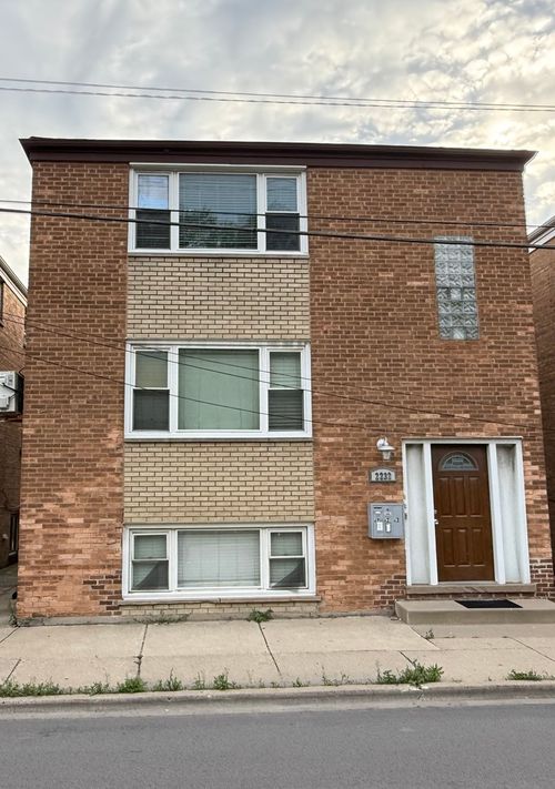 3-2232 River Rd, River Grove, IL, 60171-1881 | Card Image