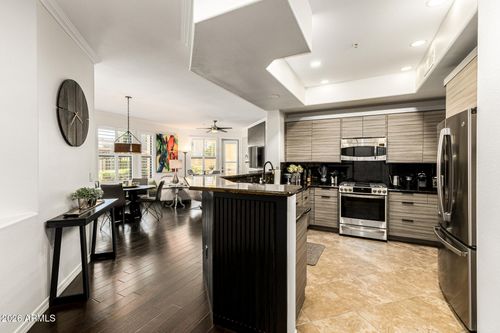 1039-7601 E Indian Bend Rd, Scottsdale, AZ, 85250-4624 | Card Image