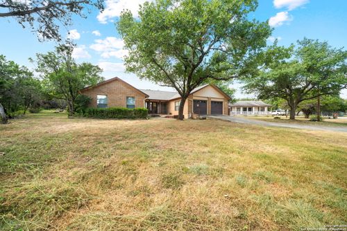 133 Canteen, Canyon Lake, TX, 78133-4338 | Card Image