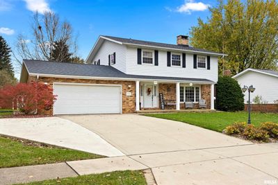 1010 Knollcrest Drive, House other with 4 bedrooms, 2 bathrooms and null parking in Washington IL | Image 2