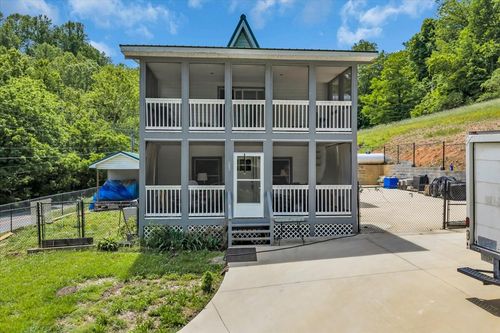 475 Lost Creek Rd, Lynchburg, TN, 37352-8441 | Card Image