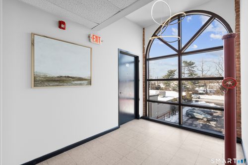 apt-3a-937 Post Rd, Fairfield, CT, 06824-6037 | Card Image